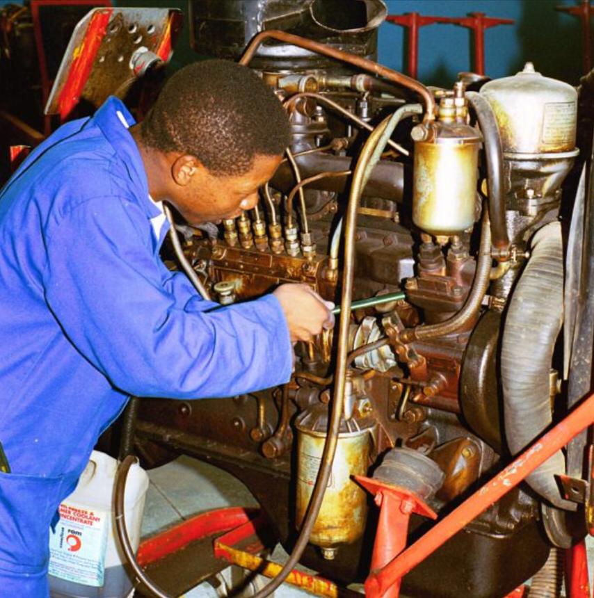 Diesel Mechanic Training in Delpark